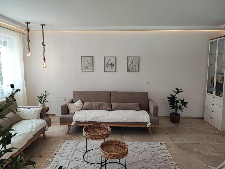 -Stadthaus Ida- Mit Grosser Dachterasse, Am Schlosspark, Luftkurort Kisslegg, Boxspringbetten, Kaffeevollautomat, Smarttv, Familienfreundlich, Grosszuegig, Zentral Esterno foto