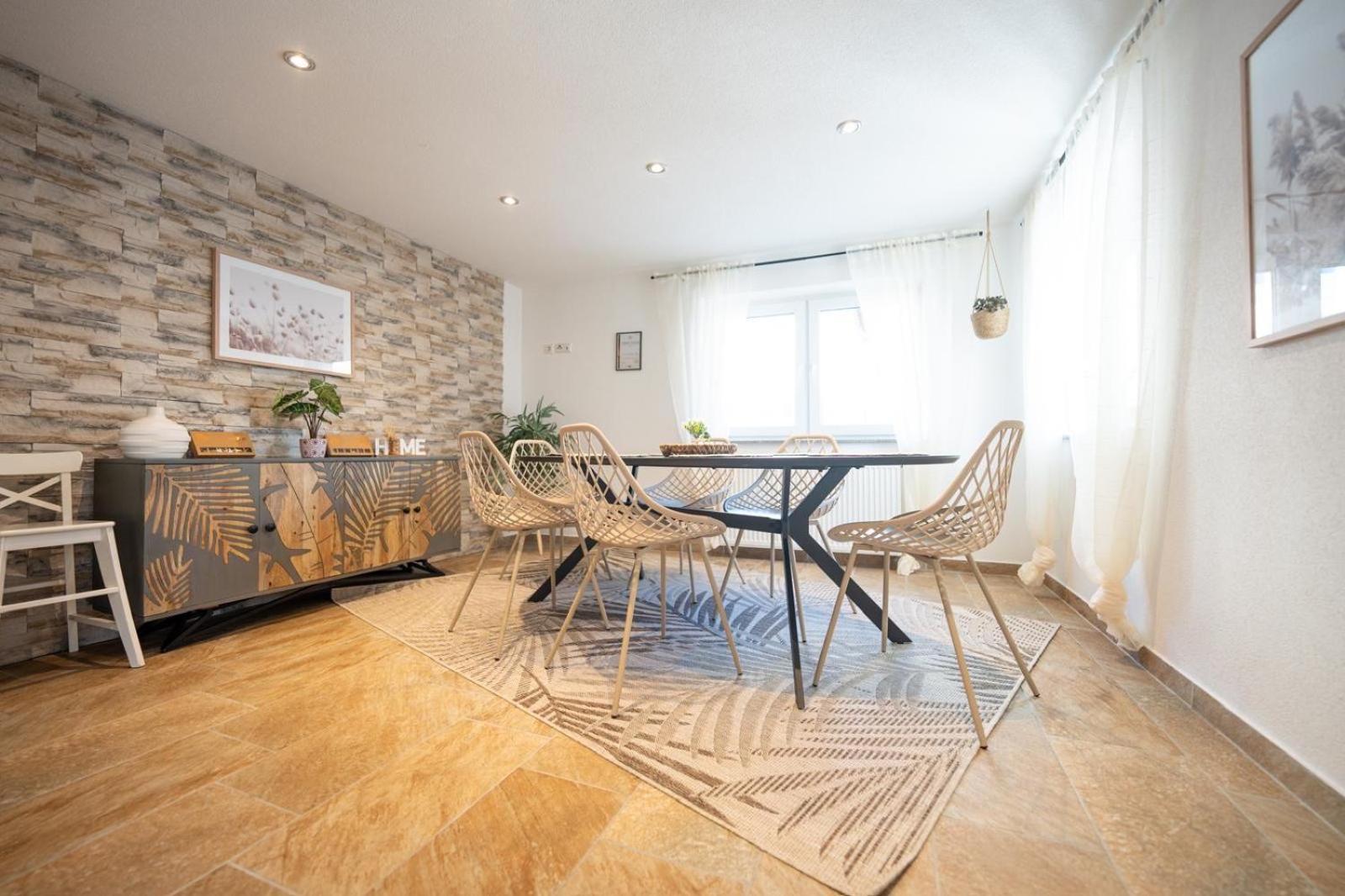 -Stadthaus Ida- Mit Grosser Dachterasse, Am Schlosspark, Luftkurort Kisslegg, Boxspringbetten, Kaffeevollautomat, Smarttv, Familienfreundlich, Grosszuegig, Zentral Esterno foto